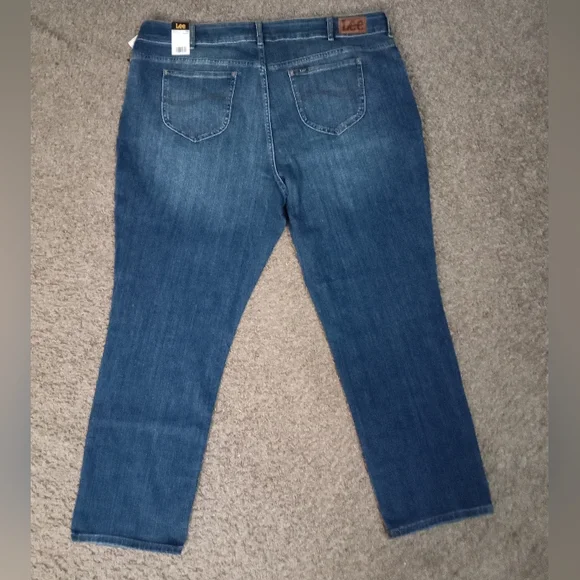 WOMEN PLUS SIZE JEANS SIZE 22W MEDIUM - Picture 3 of 13